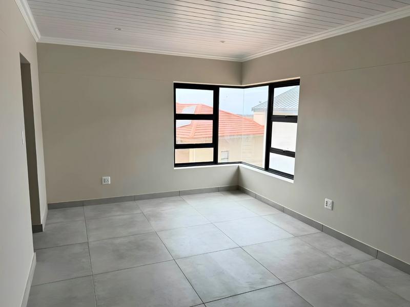 3 Bedroom Property for Sale in Monte Christo Western Cape